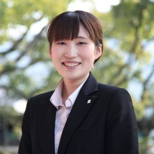 森重由里子