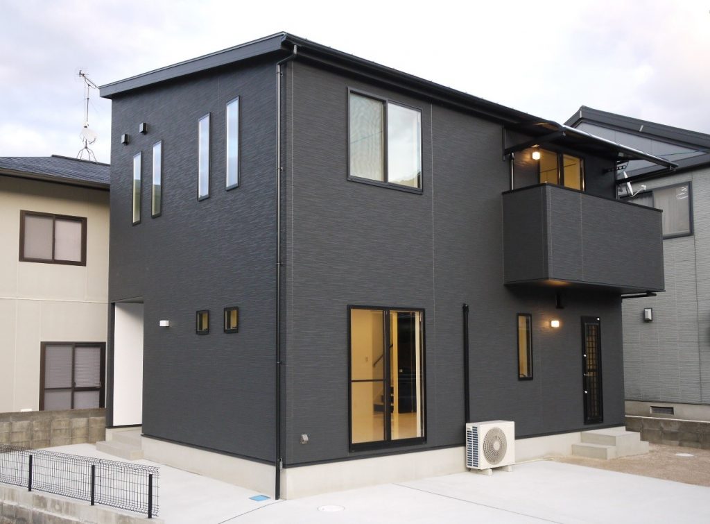 おしゃれなデザイン住宅を建てたいなら、呉市のオオサワ創研へ